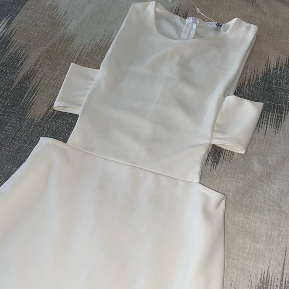 White Cut Out Side Dress - Picture 3 of 4